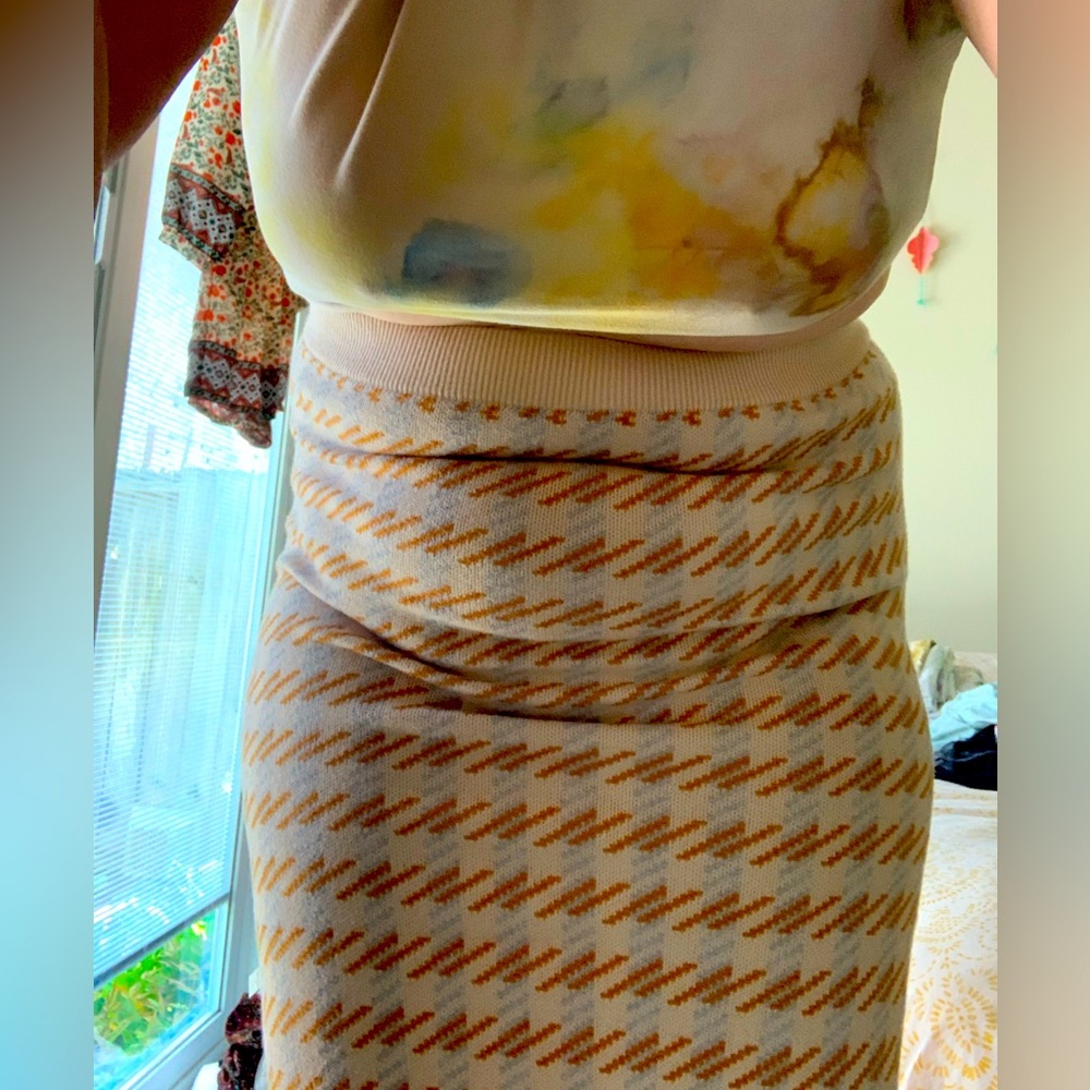 Pencil knit skirt in muted beige
